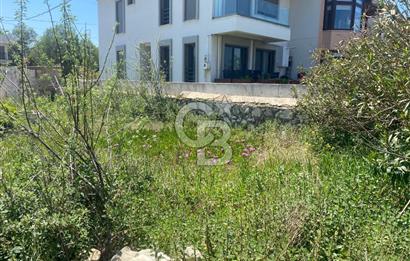 Urla Atatürk Mah.'de Satılık 236 M2 Tercihli Turizm İmarlı Arsa