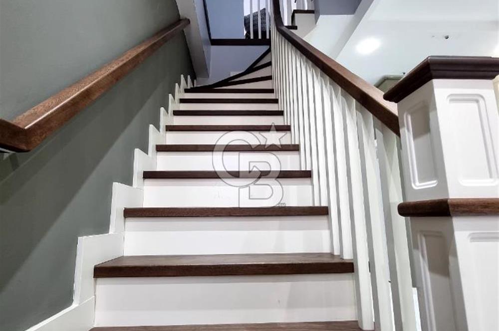 Kemerburgaz da Orman manzaralı 3+1 Satılık Dubleks daire