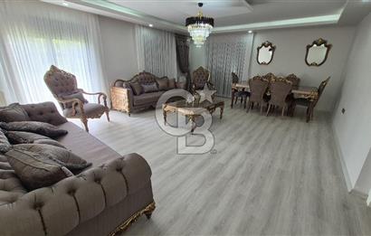 ÇERKEZKÖY'DE KISMİ TAKASA AÇIK 725M2 BAHÇELİ 8+1 SATILIK VİLLA
