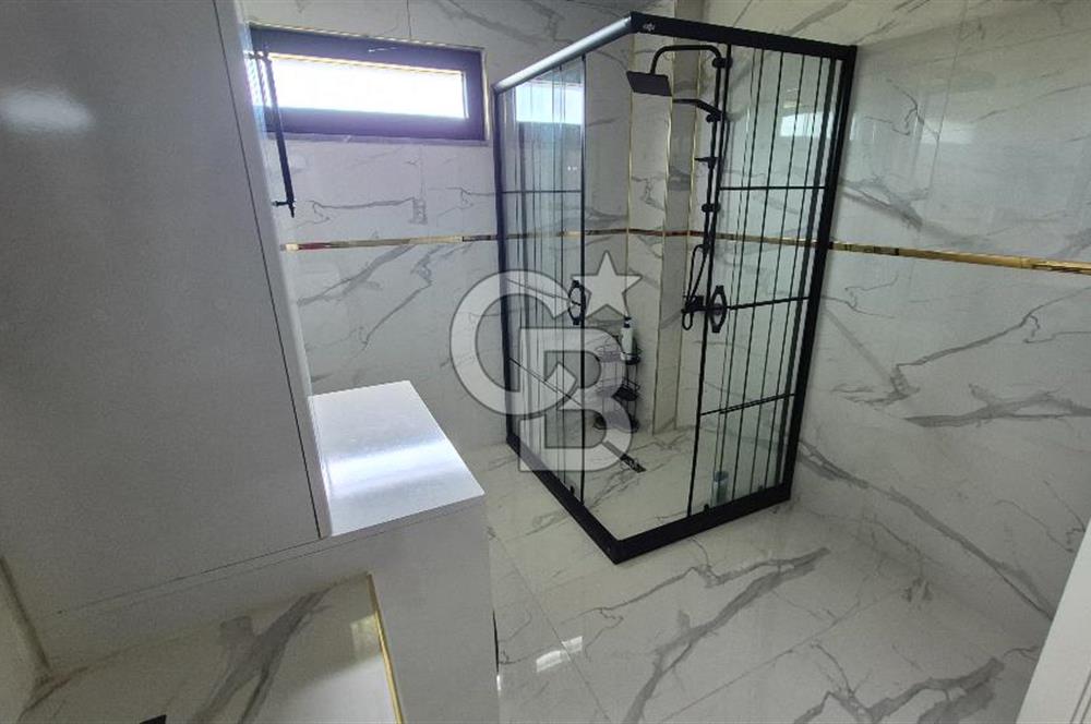 ÇERKEZKÖY'DE KISMİ TAKASA AÇIK 725M2 BAHÇELİ 8+1 SATILIK VİLLA
