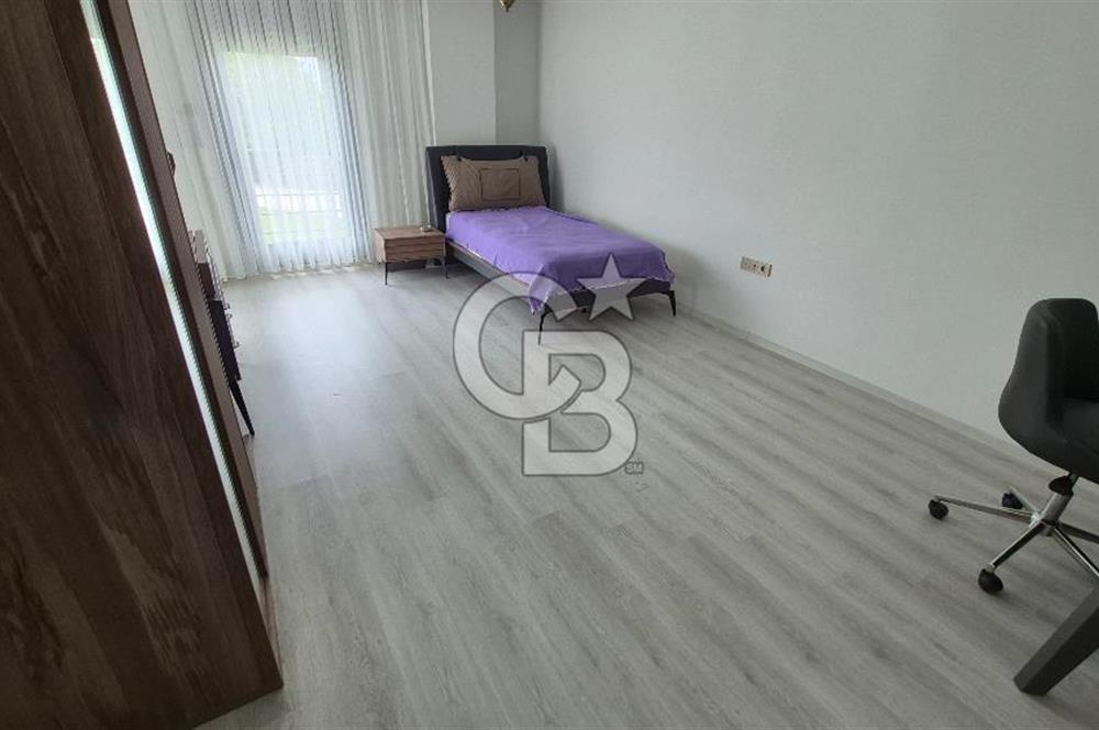 ÇERKEZKÖY'DE KISMİ TAKASA AÇIK 725M2 BAHÇELİ 8+1 SATILIK VİLLA