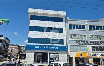 DERİNCE İSTİKLAL CADDESİ KURUMSAL KİRACILI 4 KATLI SATILIK BİNA