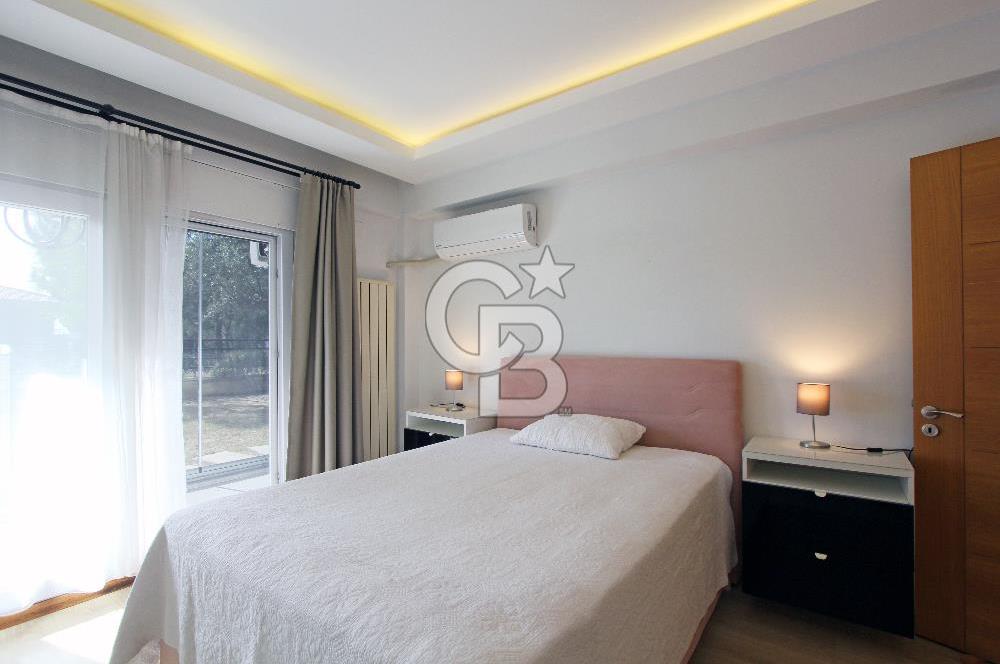 Güzelbahçe Yelki Flora Sitesinde Bahçeli Lüks Satılık 3+1 Daire