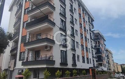 ALEMDAĞ'DA MERKEZİ KONUMDA 3+1 DAİRE