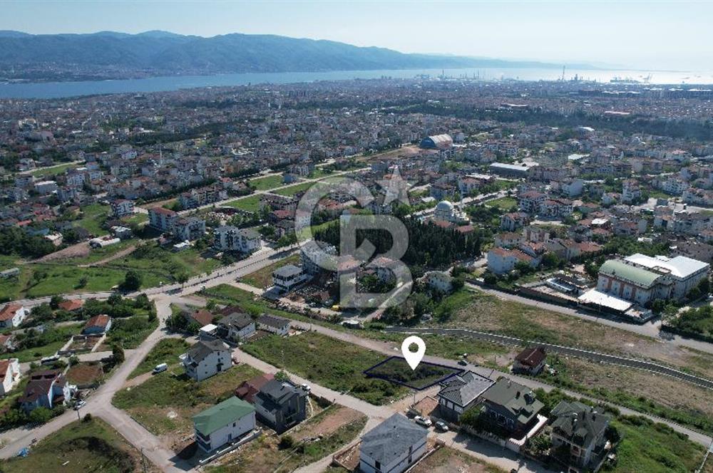 DERİNCE FATİH SULTAN'DA VİLLA İMARLI 477 M² SATILIK ARSA