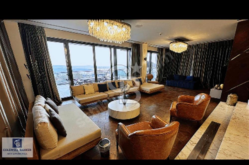 Sarıyer'de Boğaz Manzaralı Ultra Lux 6+4 Satılık Villa