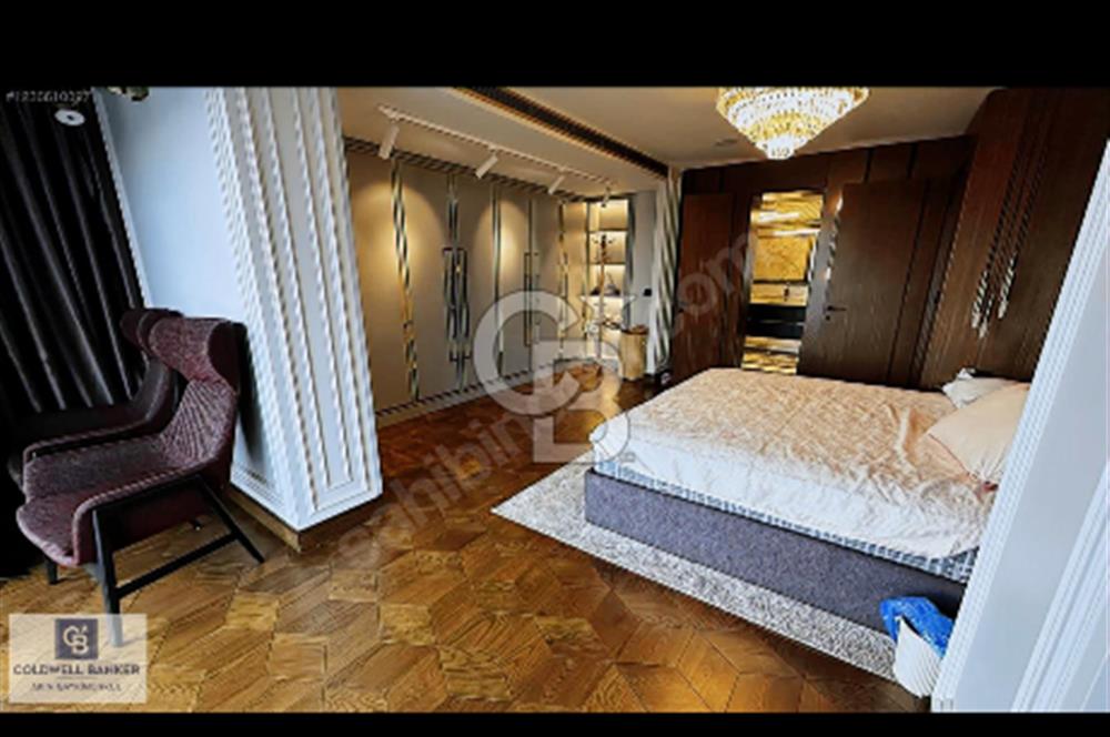 Sarıyer'de Boğaz Manzaralı Ultra Lux 6+4 Satılık Villa