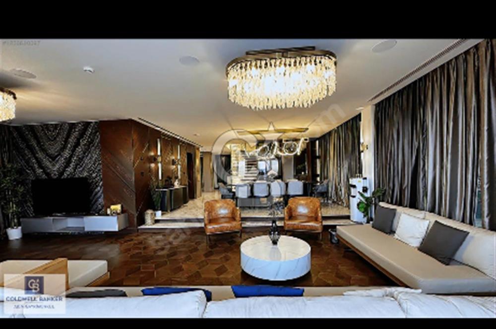 Sarıyer'de Boğaz Manzaralı Ultra Lux 6+4 Satılık Villa