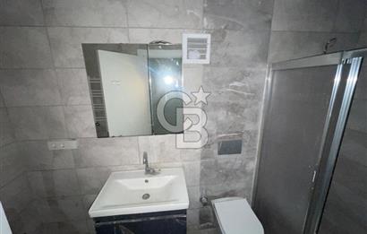 BEYOĞLU SÜTLÜCEDE OTOPARKLI, SIFIR 4+1 SATILIK DAİRE