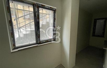 BEYOĞLU SÜTLÜCEDE OTOPARKLI, SIFIR 4+1 SATILIK DAİRE