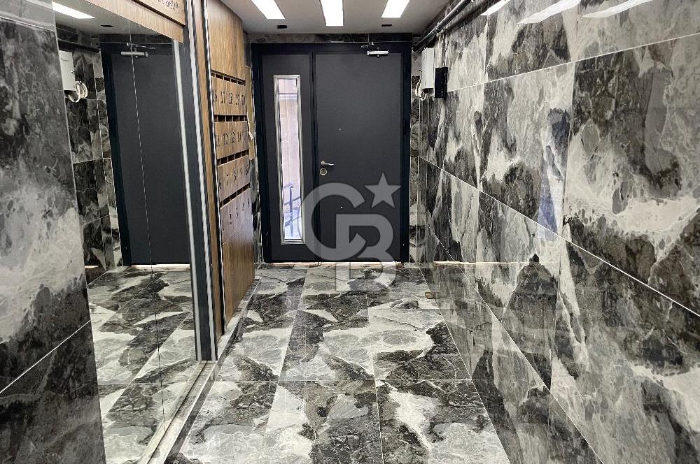 BEYOĞLU SÜTLÜCEDE OTOPARKLI, SIFIR 4+1 SATILIK DAİRE