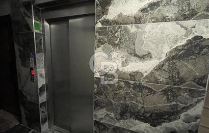 BEYOĞLU SÜTLÜCEDE OTOPARKLI, SIFIR 4+1 SATILIK DAİRE