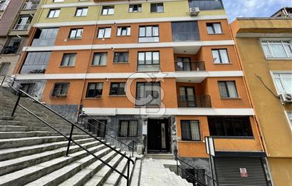 BEYOĞLU SÜTLÜCEDE OTOPARKLI, SIFIR 4+1 SATILIK DAİRE