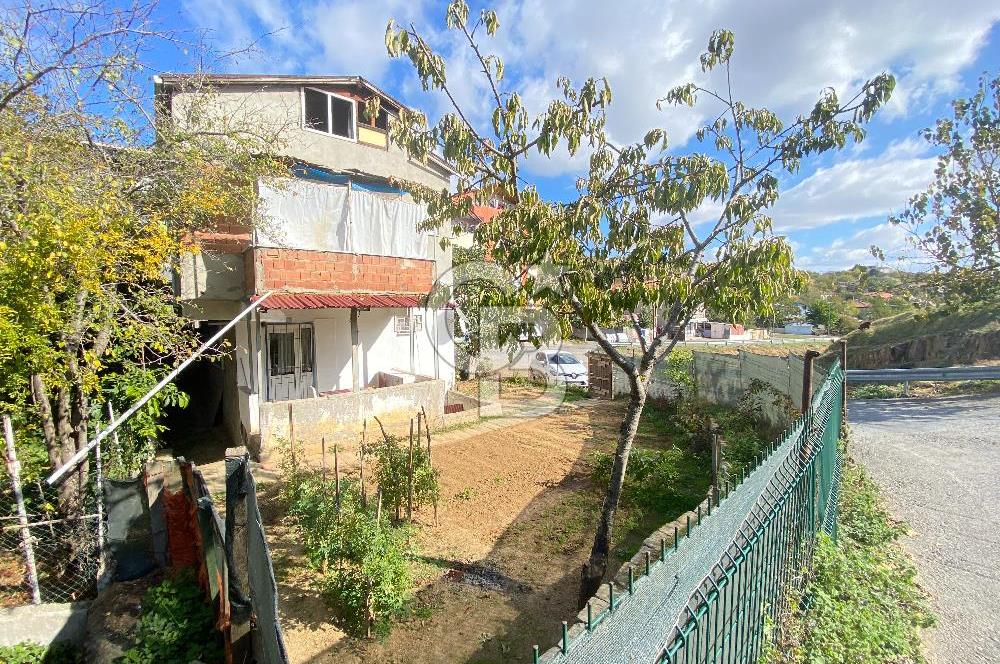 Velibaba'da SATILIK - 158m² Üzerine 2 Katlı - Kiracılı Bina