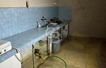 İzmir Çeşme Musalla Kale Arkasında Satılık 12 Odalı Pansiyon
