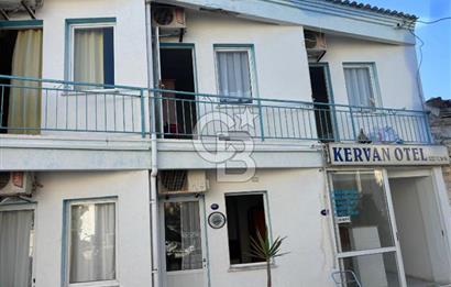 İzmir Çeşme Musalla Kale Arkasında Satılık 12 Odalı Pansiyon