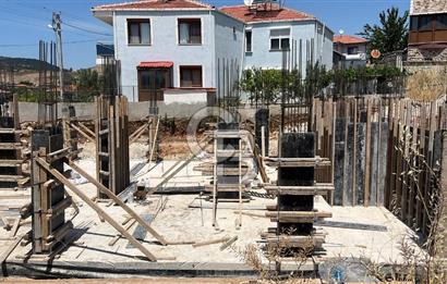 izmir Foça Bağarası'nda Lüks 3+1 Bahçe Dubleks