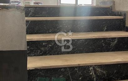 İzmir Foçada Bağarası Sitede 4+1 Kış Bahçeli Bahçe Dubleks 