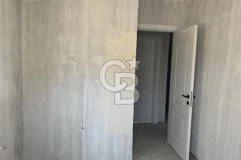 İzmir Foçada Bağarası Sitede 4+1 Kış Bahçeli Bahçe Dubleks 
