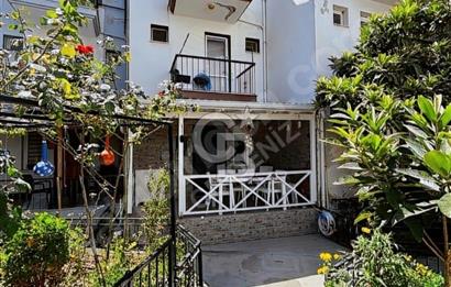 YENİ FOÇA MARİNA 3+1 TRİPLEX VİLLA