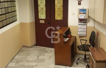 TARİHİ TÜNEL GEÇİDİ İŞ HANINDA 42 M2, 1+1, TERASLI MASRAFSIZ OFİS