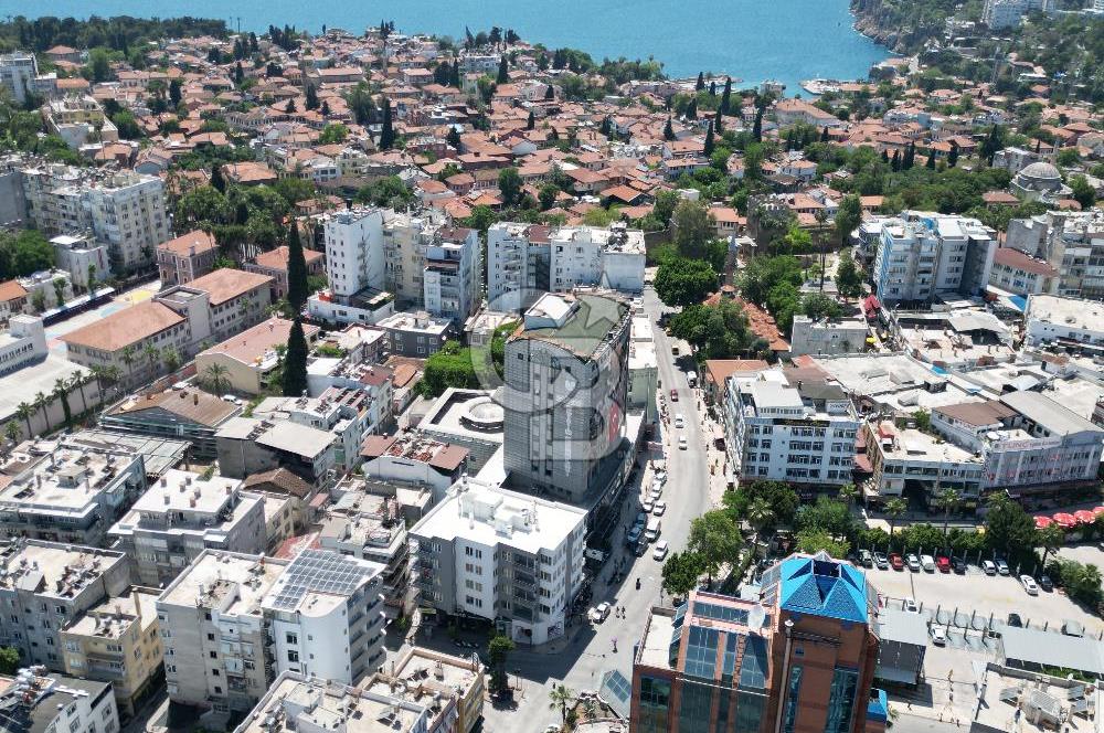 ANTALYA MERKEZDE KOMPLE KİRALIK BİNA