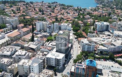 ANTALYA MERKEZDE KOMPLE KİRALIK BİNA