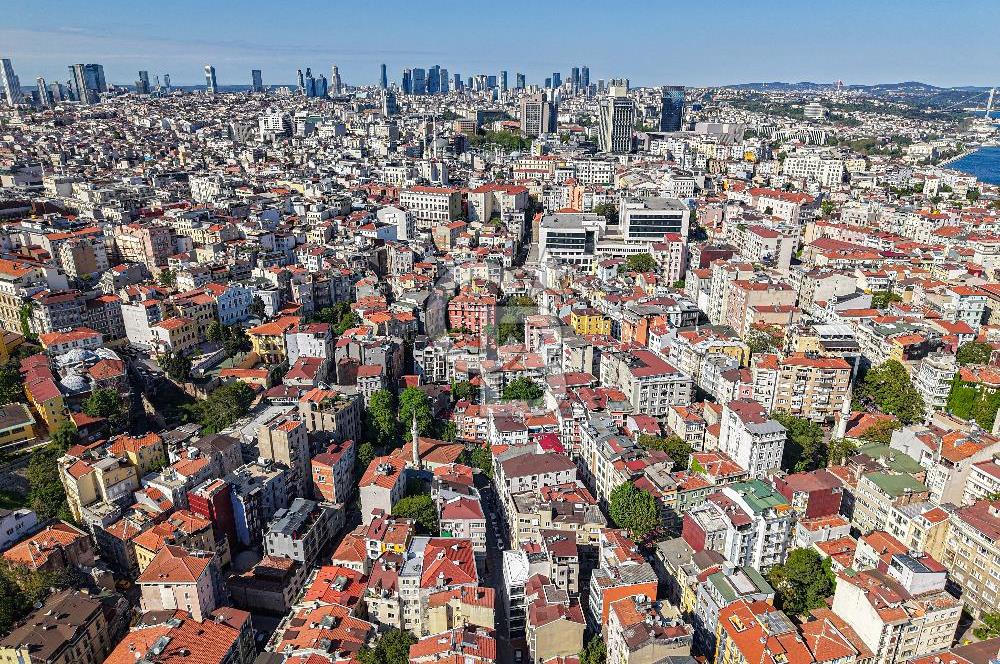 Fırsat projeden kira garantili  bahçe katı satılık 1+1