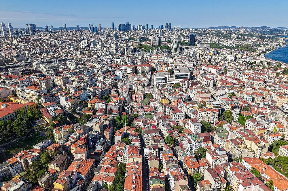 Fırsat projeden kira garantili  bahçe katı satılık 1+1