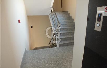 Sancaktepe Merkezde Atatürk Caddesine Cephe Kiralık Plaza Katı