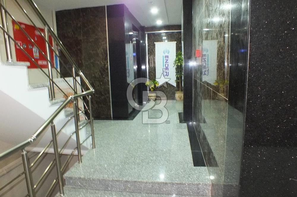 Sancaktepe Merkezde Atatürk Caddesine Cephe Kiralık Plaza Katı