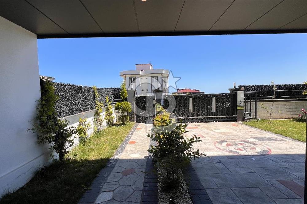 Hayalinizdeki Lüks Yaşam ,Deniz Manzaralı Satılık Villa