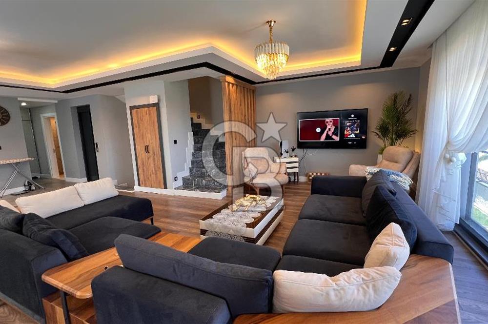 Hayalinizdeki Lüks Yaşam ,Deniz Manzaralı Satılık Villa