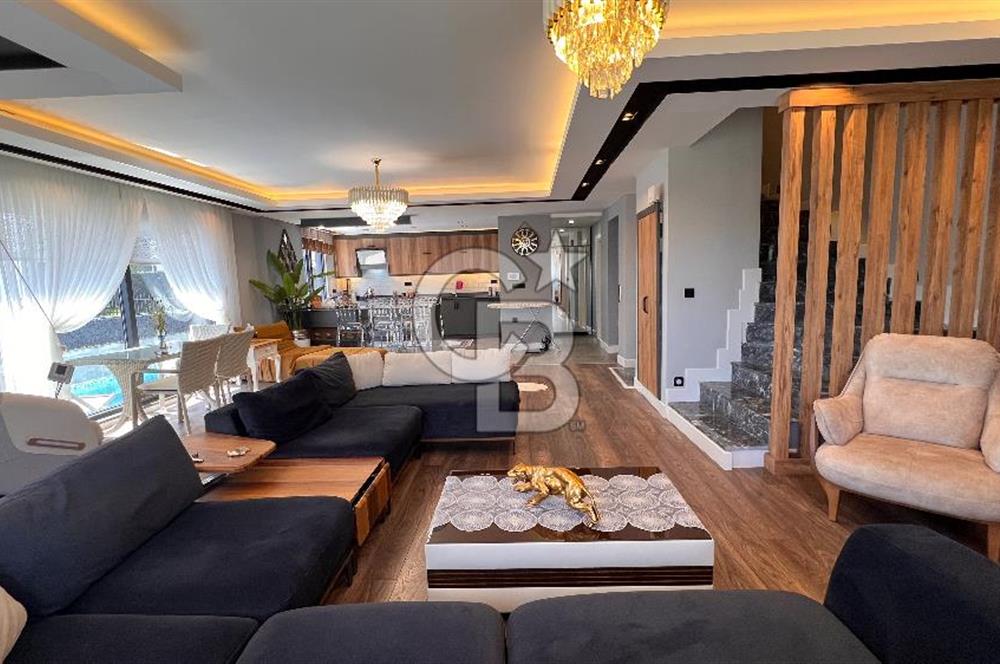 Hayalinizdeki Lüks Yaşam ,Deniz Manzaralı Satılık Villa