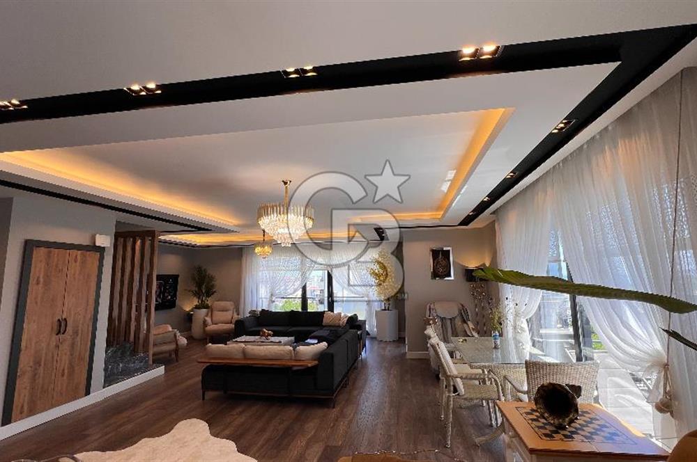 Hayalinizdeki Lüks Yaşam ,Deniz Manzaralı Satılık Villa