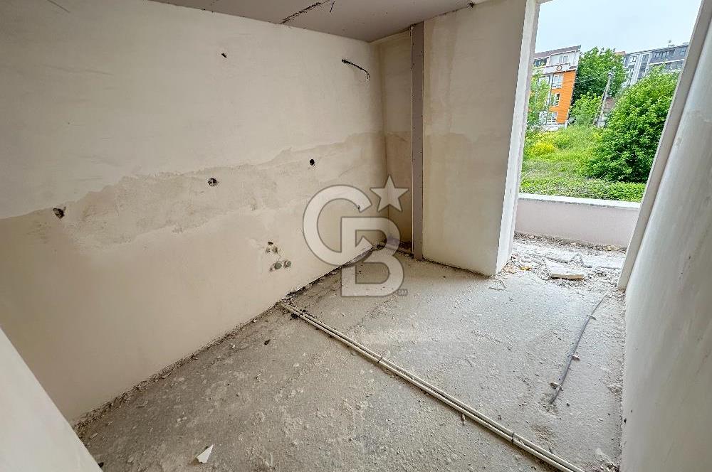 https://www.sahibinden.com/ilan/emlak-konut-satilik-cb-akademi-kartepe-dumlupinar-mah-satilik-2-plus1-ara-kat-daire-1246878393/detay