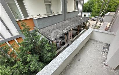 https://www.sahibinden.com/ilan/emlak-konut-satilik-cb-akademi-kartepe-dumlupinar-mah-satilik-2-plus1-ara-kat-daire-1246878393/detay
