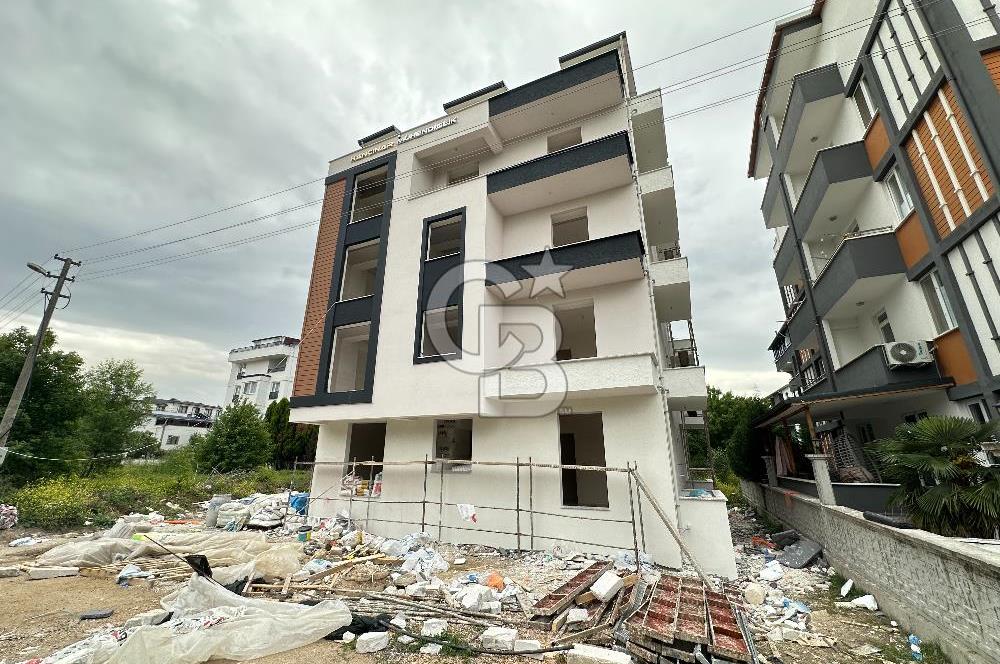 https://www.sahibinden.com/ilan/emlak-konut-satilik-cb-akademi-kartepe-dumlupinar-mah-satilik-2-plus1-ara-kat-daire-1246878393/detay
