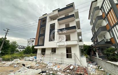 https://www.sahibinden.com/ilan/emlak-konut-satilik-cb-akademi-kartepe-dumlupinar-mah-satilik-2-plus1-ara-kat-daire-1246878393/detay