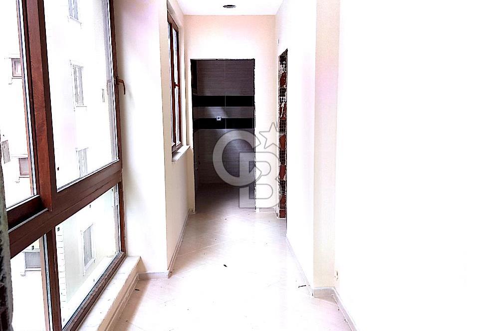 Sancaktepe Merkezde Atatürk Caddesine Cephe Kiralık Plaza Katı