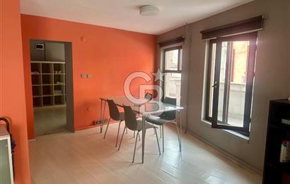 TARİHİ TÜNEL GEÇİDİ İŞ HANINDA 42 M2, 1+1, TERASLI MASRAFSIZ OFİS