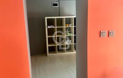 TARİHİ TÜNEL GEÇİDİ İŞ HANINDA 42 M2, 1+1, TERASLI MASRAFSIZ OFİS