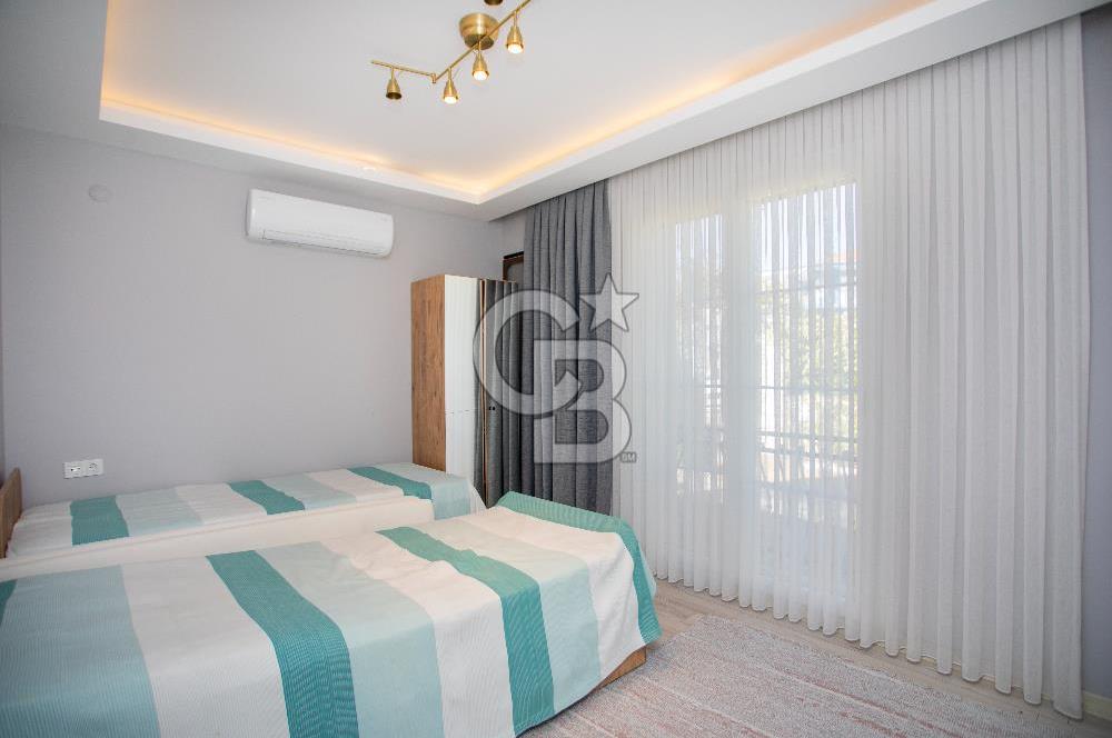 Çeşme Ovacık'ta Satılık Eşyalı 4+1 Lüks Villa