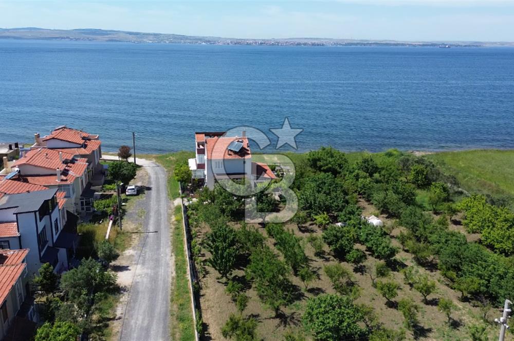 ÇANAKKALE LAPSEKİ ÇARDAK’TA BOĞAZ MANZARALI SATILIK ARSA