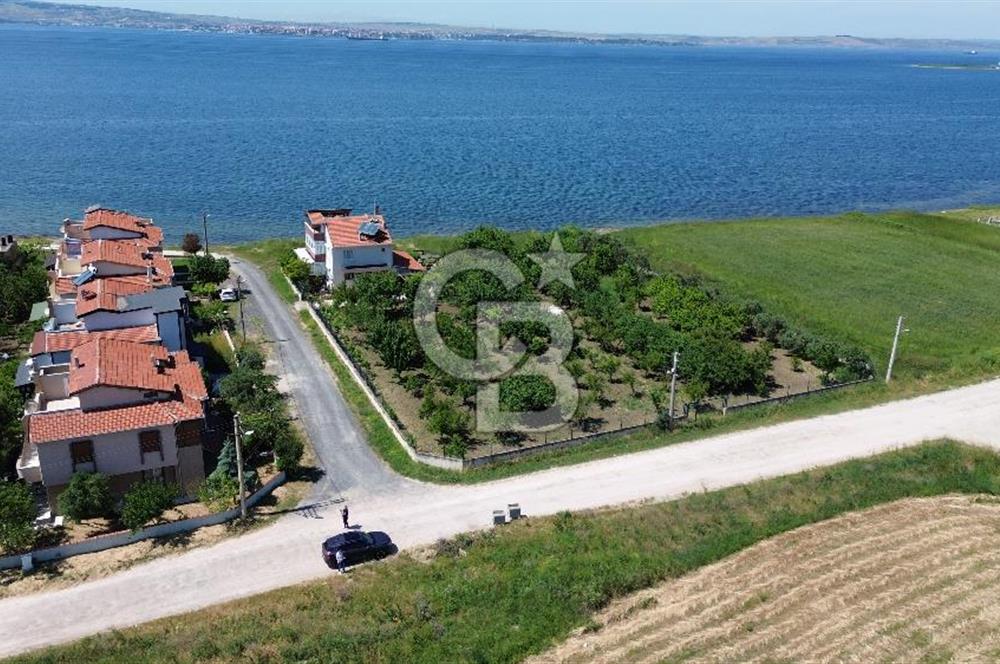 ÇANAKKALE LAPSEKİ ÇARDAK’TA BOĞAZ MANZARALI SATILIK ARSA