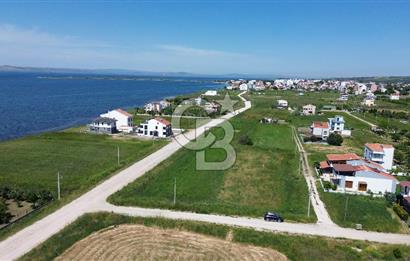 ÇANAKKALE LAPSEKİ ÇARDAK’TA BOĞAZ MANZARALI SATILIK ARSA