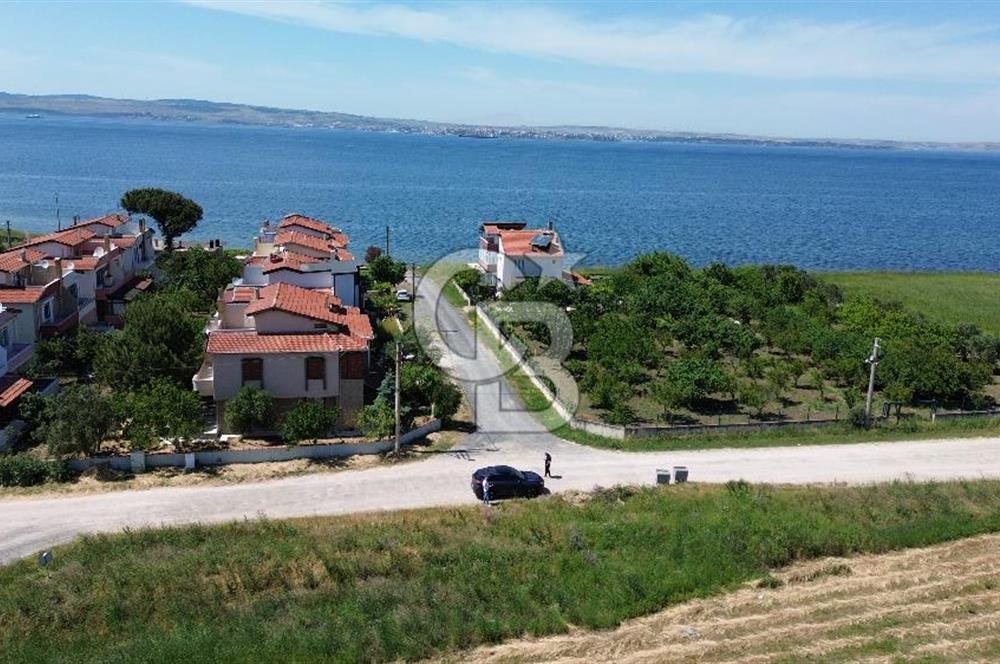 ÇANAKKALE LAPSEKİ ÇARDAK’TA BOĞAZ MANZARALI SATILIK ARSA