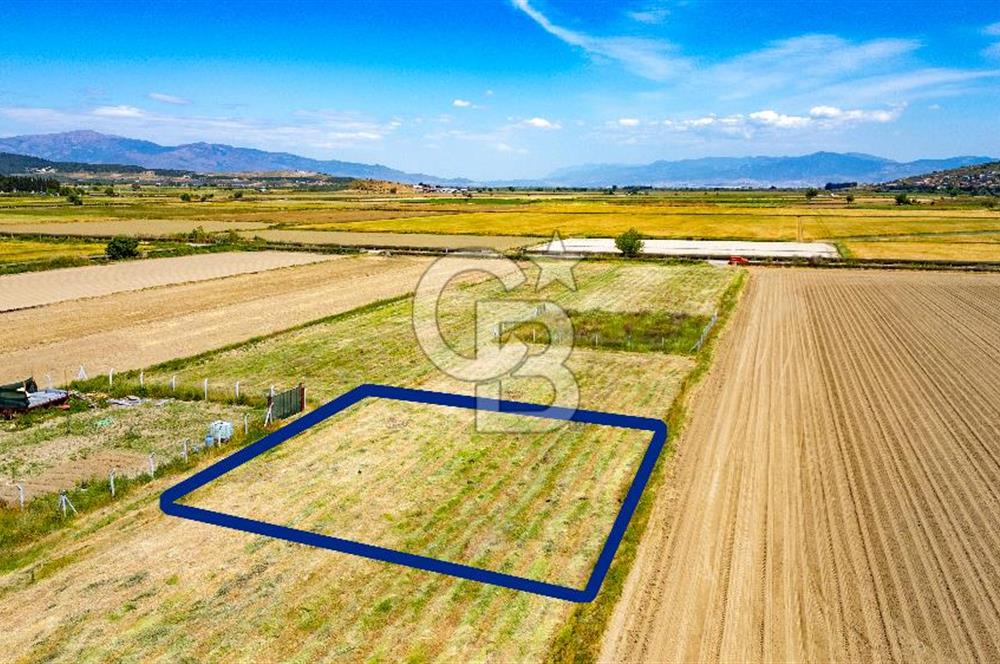 Foça Gerenköy'de Satılık 723 m2 Tarla
