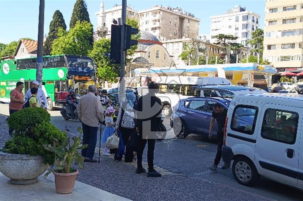 BAĞDAT CADDESİNE YAKIN İŞLEK BÖLGEDE DEVREN TEKEL BAYİİ