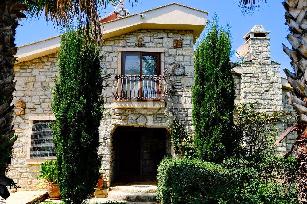 Eski Datça'da Lüks Butik Otel + 2 Bağımsız Müştemilat